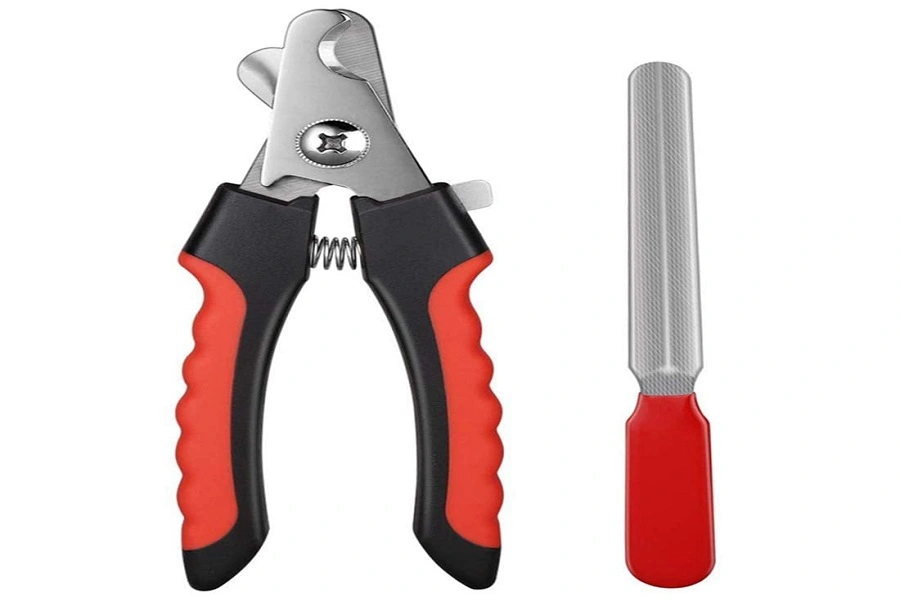 PET FUN Pet Nail Cutter Clipper Small, Medium and Large Dogs & Cats Grooming